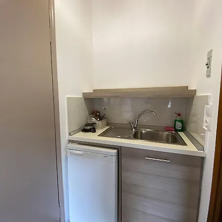 ゲストハウス Pansion Vasso 3*