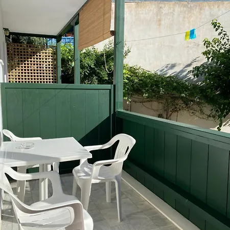 Pansion Vasso ゲストハウス